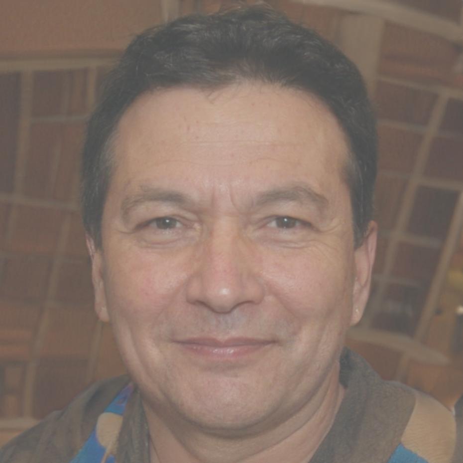 Retrato de Marcos Villareal, director financiero